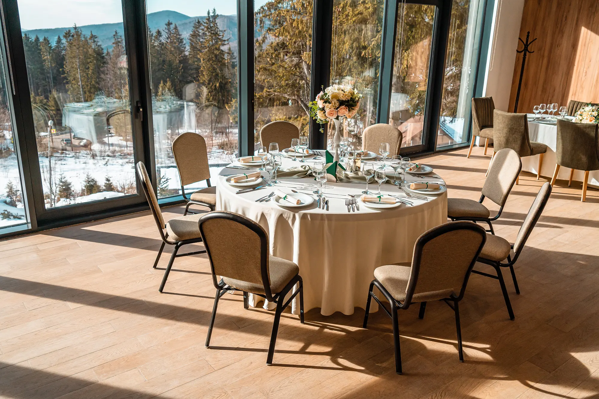 restaurant-hotel-cota-1000